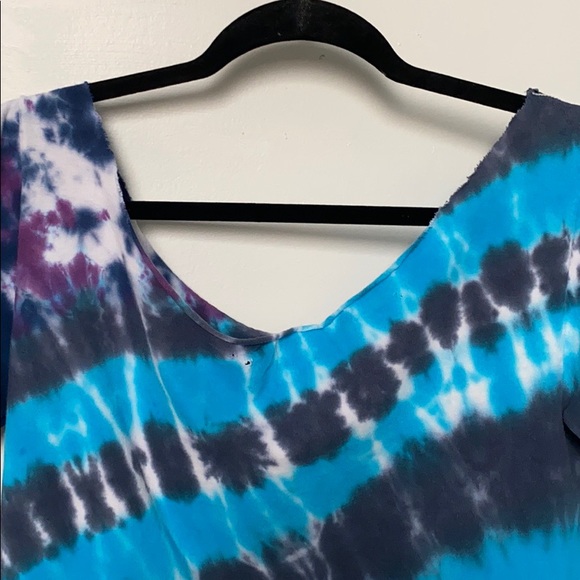 Distressed Tye Dye T-Shirt NEEDS SOME LOVE! - Picture 8 of 15